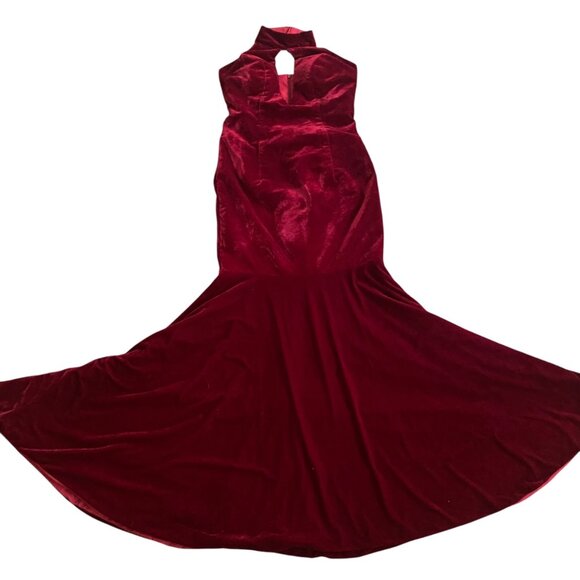 Red Velvet Halter Merlot Evening Mermaid Gown Keyhole Neckline Vampire New Years - Picture 1 of 11